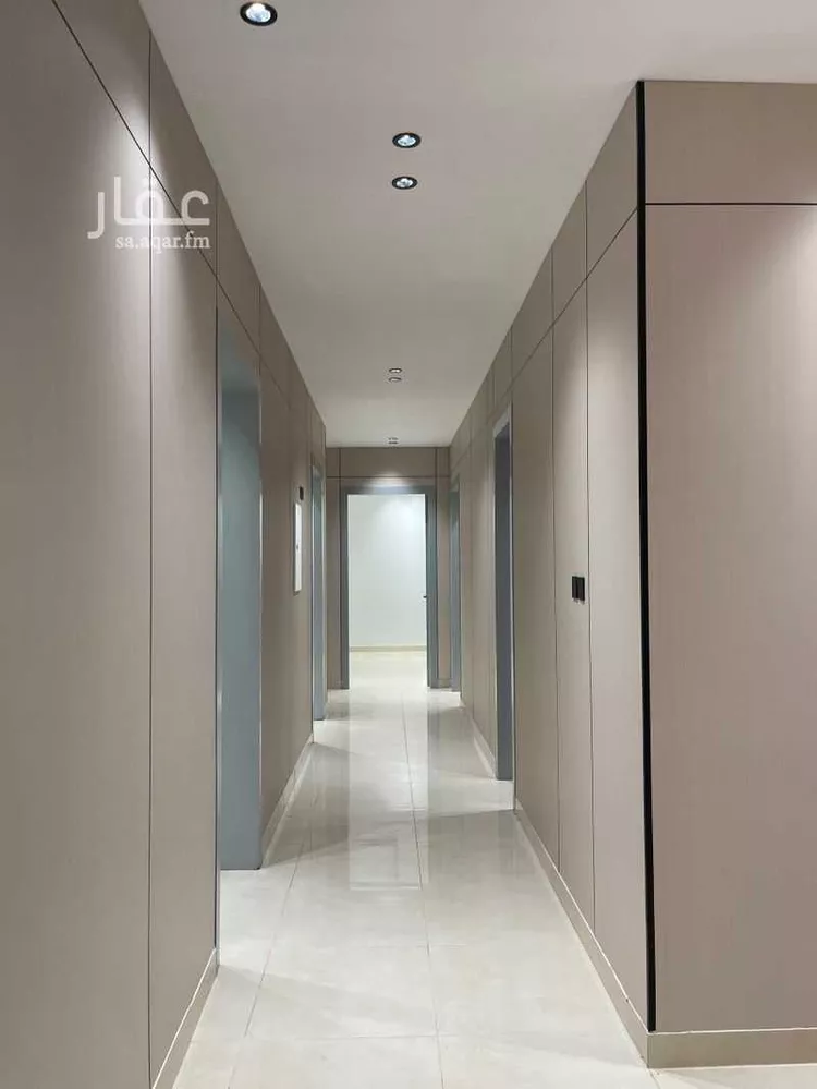 شقة للبيع في شارع الفرسان, حي عكاظ, مدينة الرياض, منطقة الرياض صورة 3