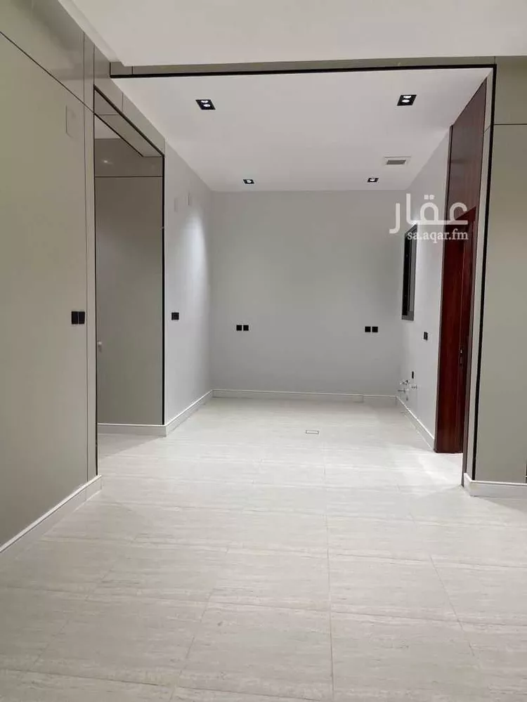 Floor for Sale in Riyadh Taiba 10
