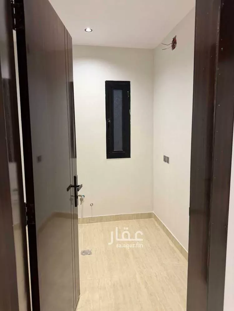 Floor for Sale in Riyadh Taiba 7