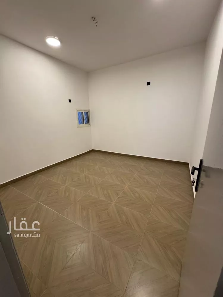 دور للإيجار في شارع عبدالمنعم الشافعي, حي الملز, مدينة الرياض, منطقة الرياض صورة 3