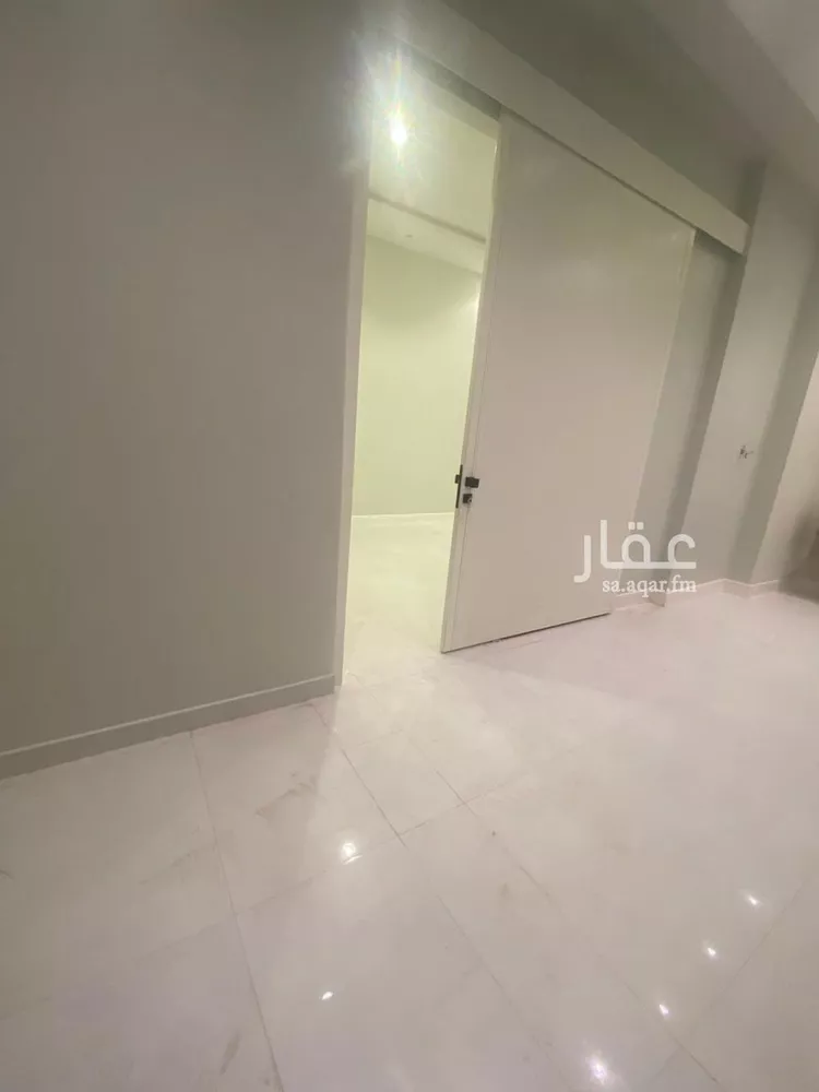 دور للإيجار في شارع محمد الظفري, حي العارض, مدينة الرياض, منطقة الرياض صورة 3