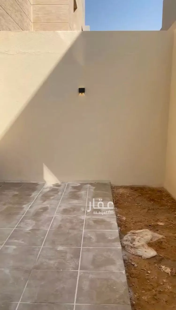 فيلا للإيجار في شارع زكريا الأنصاري, حي مطار الملك خالد الدولي, مدينة الرياض, منطقة الرياض صورة 3