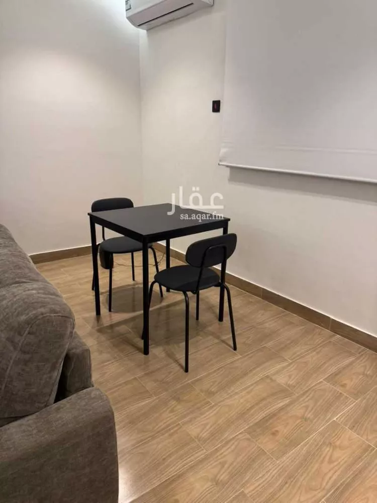 Floor for Rent in Riyadh Al Malaz صورة 3