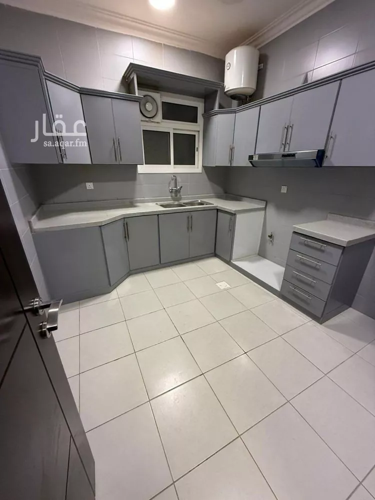 شقة للإيجار في شارع وادي الصمان, حي حطين, مدينة الرياض, منطقة الرياض