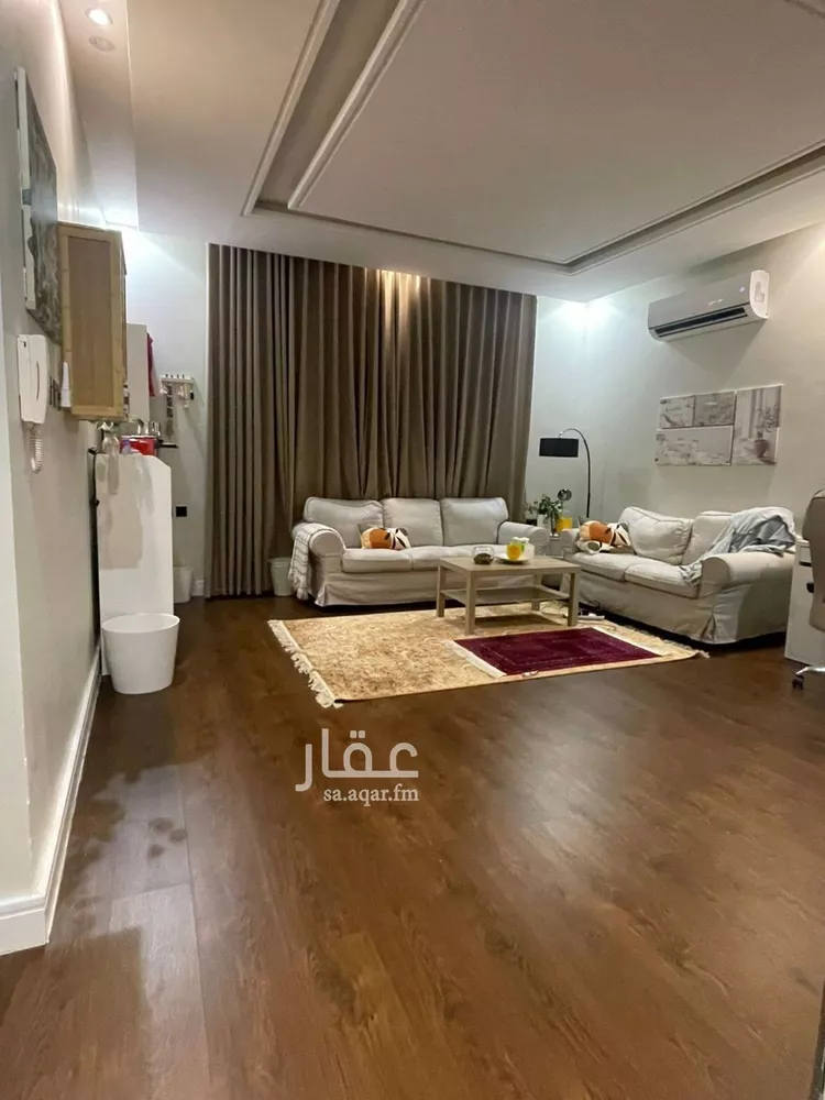 فيلا للبيع في شارع محمد بن علي الشيبي, حي الرمال, مدينة الرياض, منطقة الرياض صورة 2