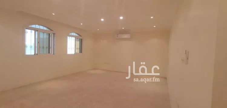 فيلا للبيع في شارع أبي بكر الكرخي, حي التعاون, مدينة الرياض, منطقة الرياض 6