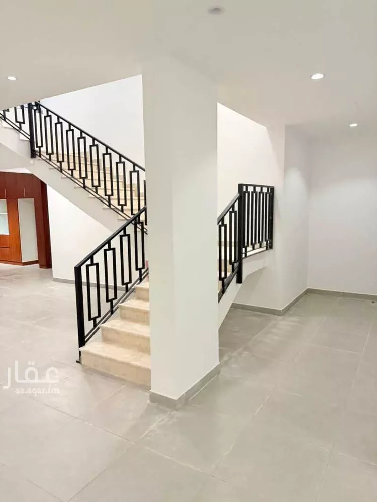 فيلا للإيجار في شارع داود الأصبهاني, حي العارض, مدينة الرياض, منطقة الرياض صورة 5