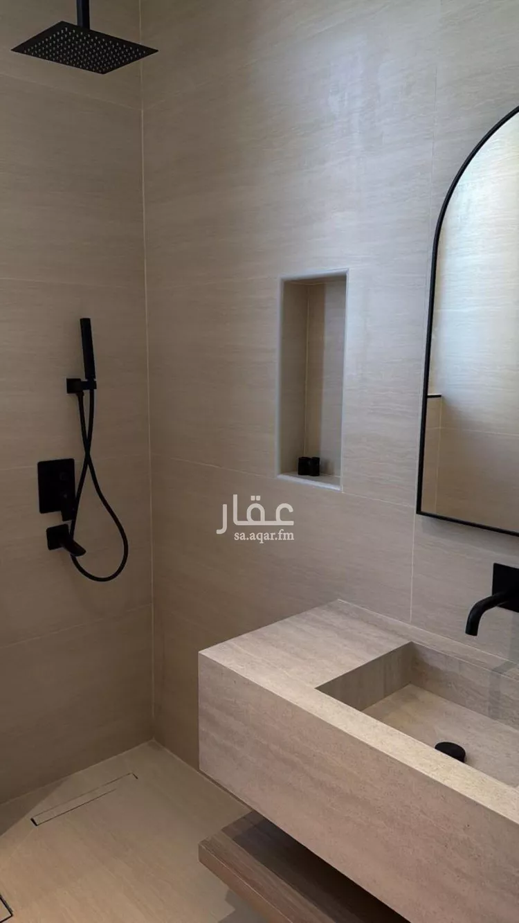 فيلا للبيع في شارع ابي الحسن, حي الملز, مدينة الرياض, منطقة الرياض 9
