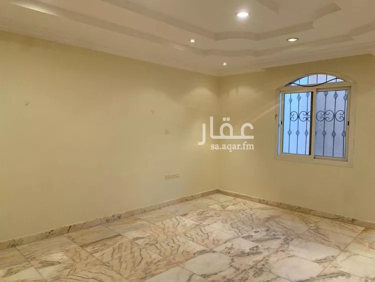 فيلا للبيع في شارع أبي بكر الكرخي, حي التعاون, مدينة الرياض, منطقة الرياض صورة 3