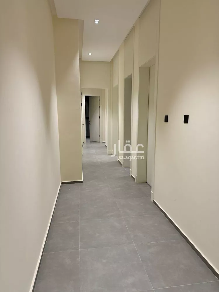 شقة للبيع في شارع رقم 422, حي الملقا, مدينة الرياض, منطقة الرياض صورة 2