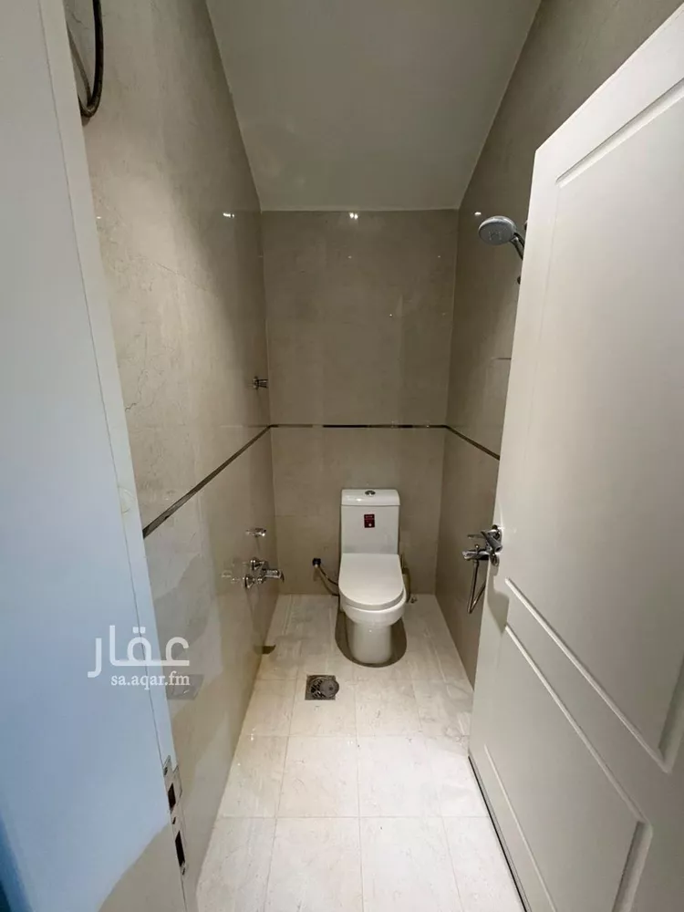 فيلا للإيجار في شارع بصيرة, حي الصحافة, مدينة الرياض, منطقة الرياض صورة 3