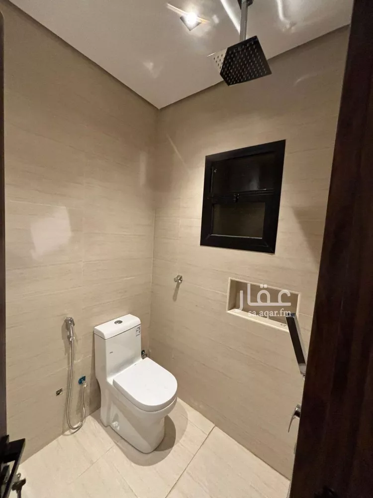 دور للإيجار في شارع محمد الظفري, حي العارض, مدينة الرياض, منطقة الرياض صورة 5