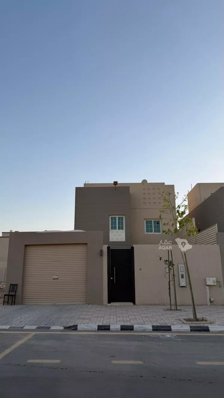 فيلا للإيجار في شارع عبدالله بن محمد التلمساني, حي مطار الملك خالد الدولي, مدينة الرياض, منطقة الرياض 10
