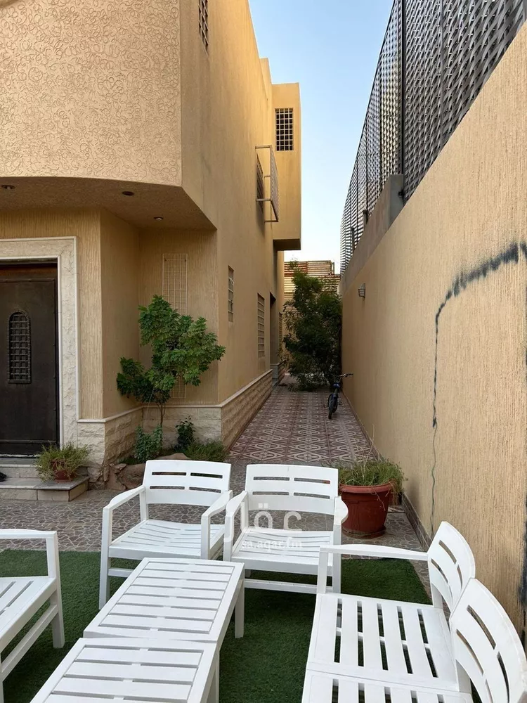 Villa for Sale in Riyadh Al Malqa