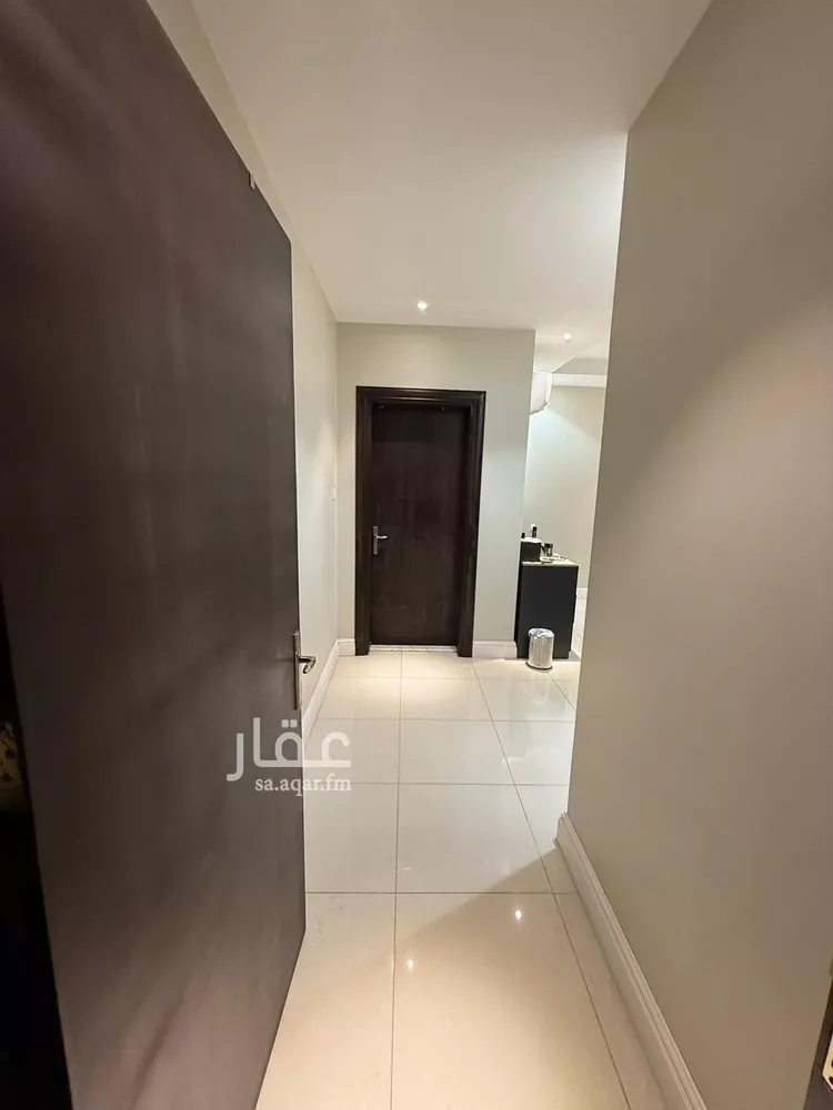 شقة للبيع في شارع وادي البطحاء, حي الملقا, مدينة الرياض, منطقة الرياض صورة 3