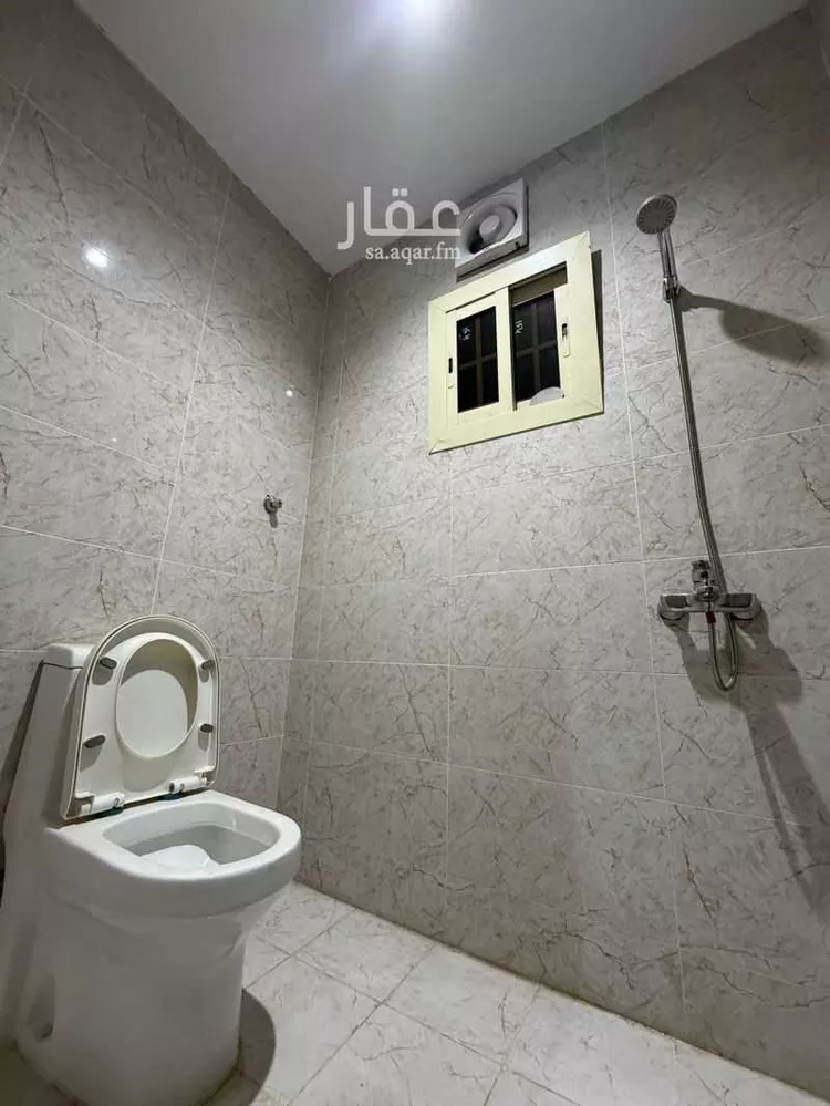 شقة للإيجار في شارع أحمد بن عبد الله الأقباعي ، حي الأمير عبدالمجيد ، جدة ، جدة