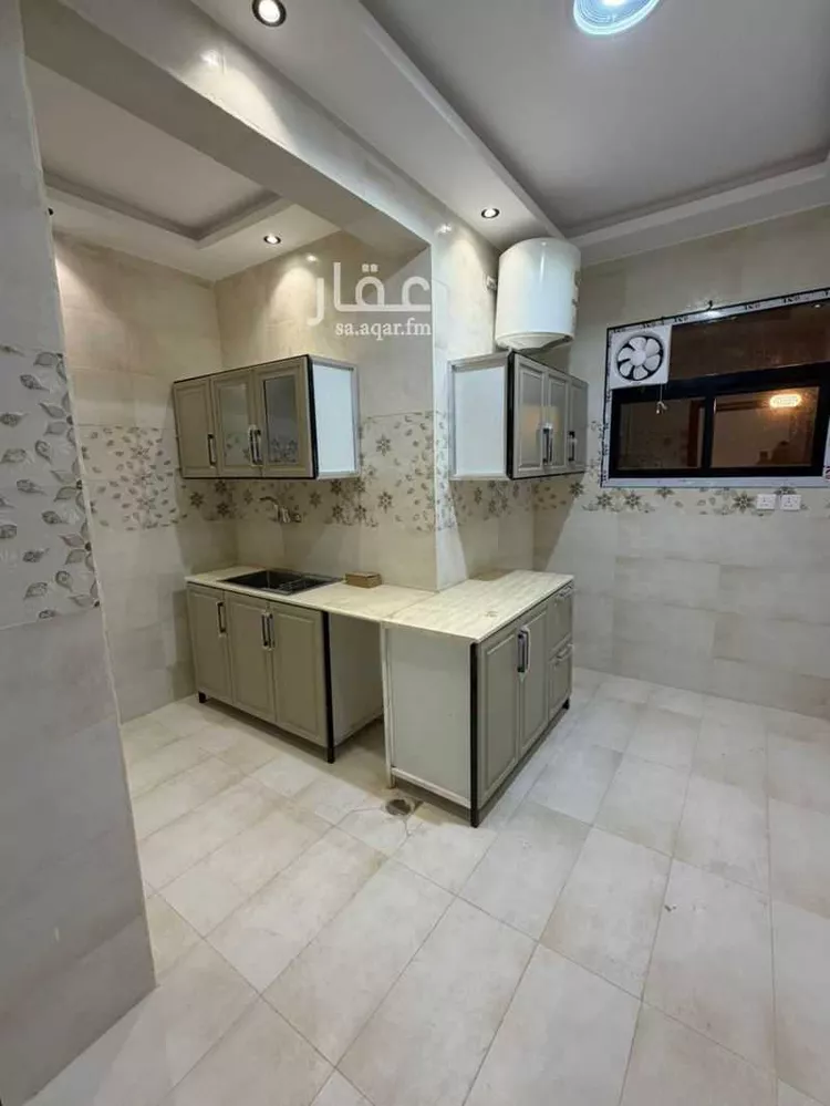 Floor for Rent in Riyadh Dhahrat Al Badi'ah صورة 5