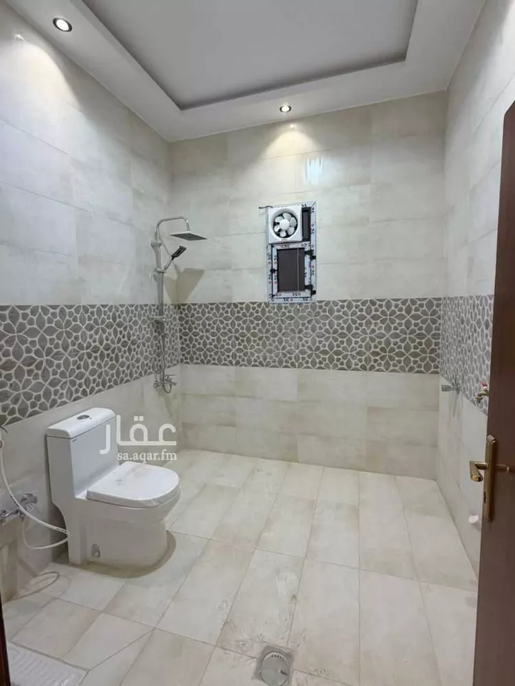 Floor for Rent in Riyadh Dhahrat Al Badi'ah صورة 3