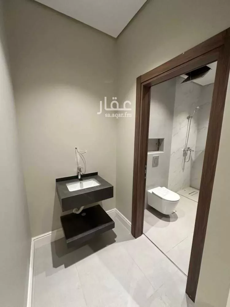 شقة للبيع في شارع الامير سعود الفيصل ابن عبد ا, حي الروضة, مدينة جدة, منطقة مكة المكرمة