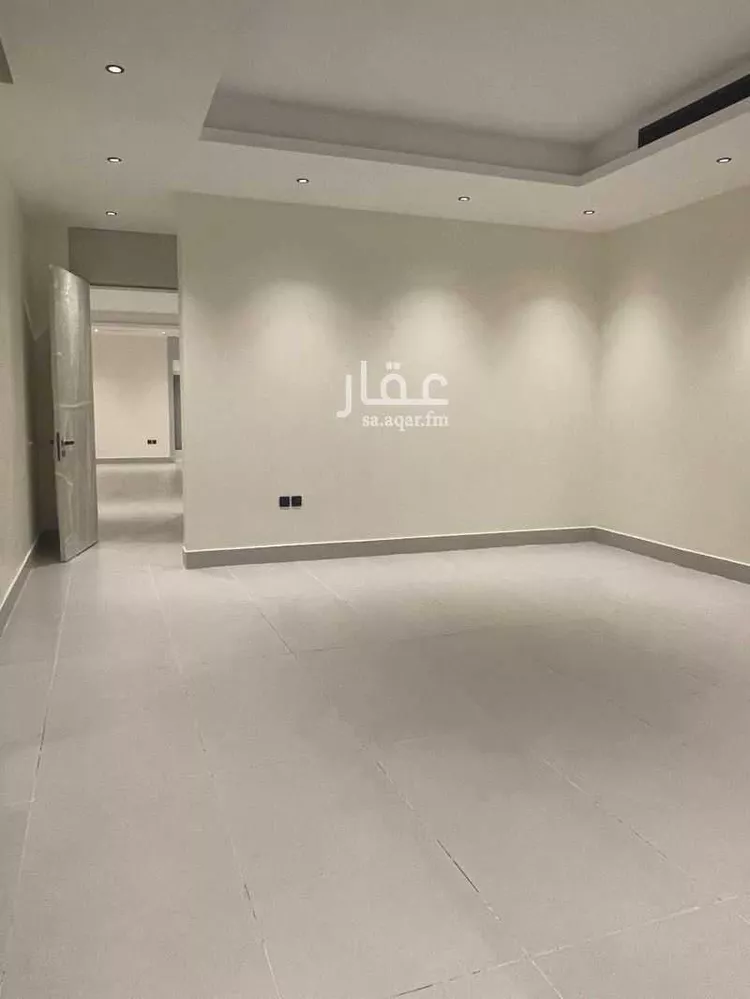 دور للبيع في شارع عبدالله الموفق, حي الخليج, مدينة الرياض, منطقة الرياض صورة 2