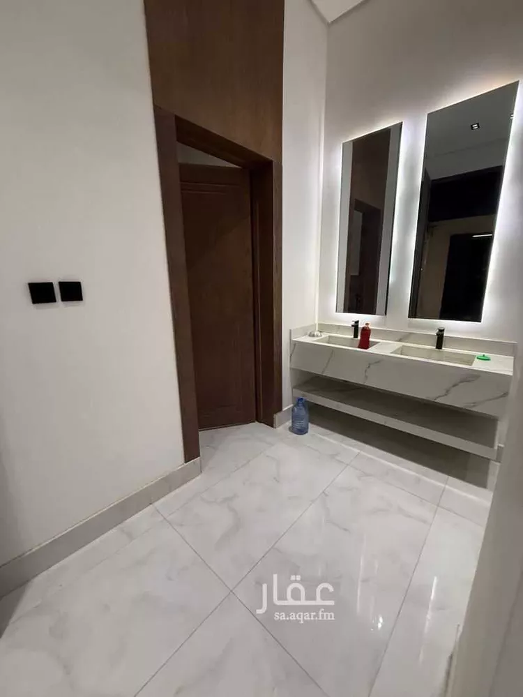 فيلا للبيع في شارع العام , حي الجنادرية, مدينة الرياض, منطقة الرياض 13
