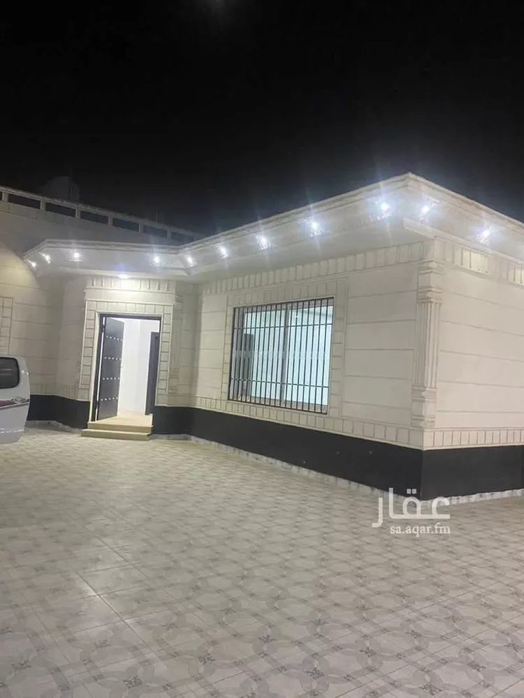 دور للبيع في شارع 2956825, حي طيبة, مدينة رياض الخبراء, منطقة القصيم صورة 2