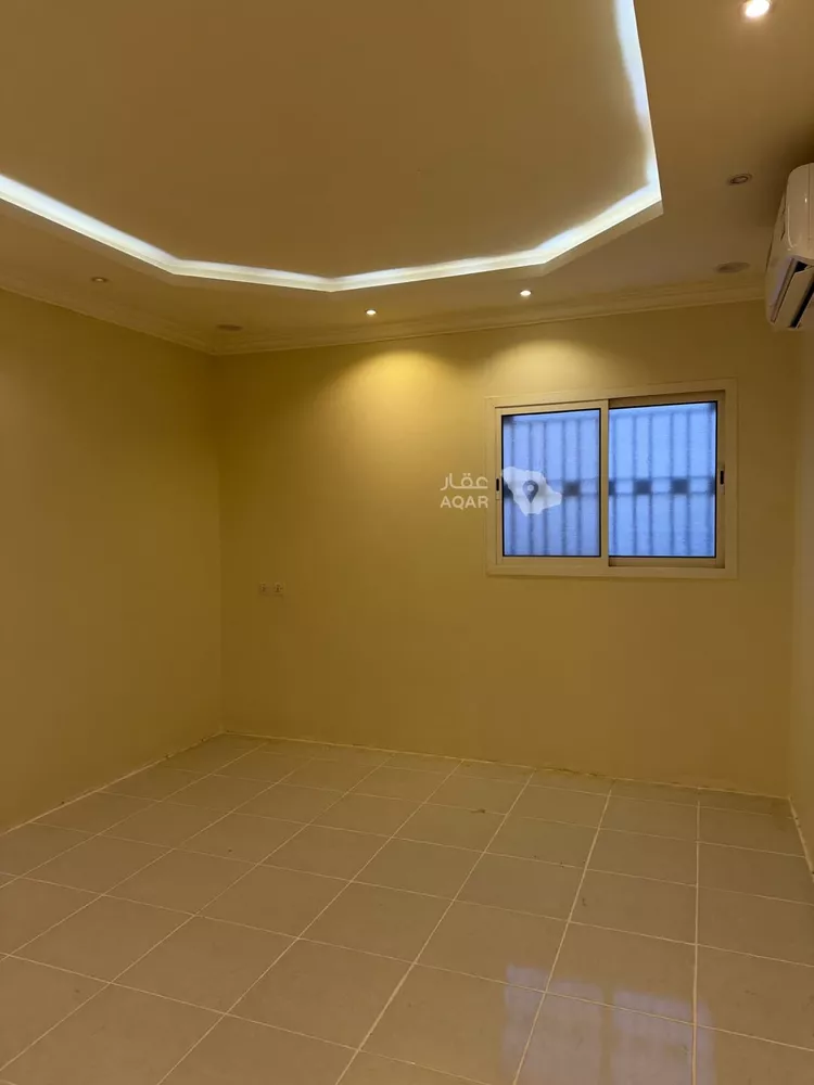 Floor for Rent in Riyadh Al Qirawan