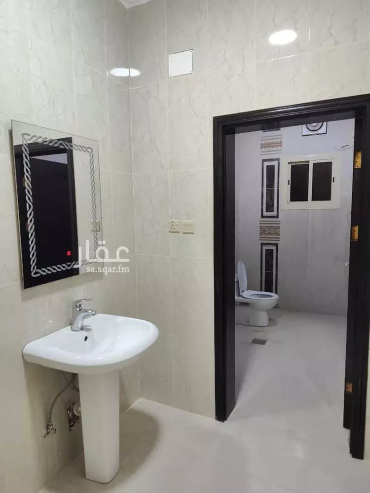 شقة للإيجار في شارع فهد بن عبدالعزيز ، حي الورود ، الوجه ، الوجه صورة 2