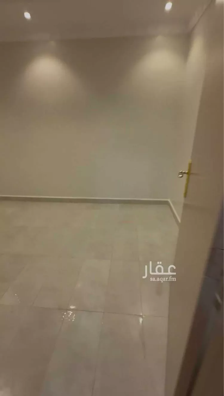 شقة للإيجار في شارع رقم 32 ، حي العزيزية ، الرياض ، منطقة الرياض صورة 5