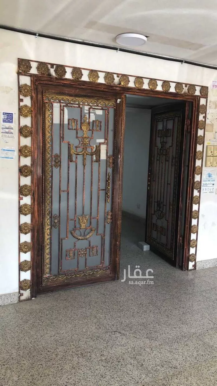 شقة للبيع في شارع الحني, حي الدوحة الجنوبية, مدينة الظهران, المنطقة الشرقية