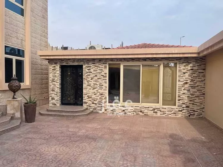 فيلا للبيع في حي الشاطئ الشرقي, مدينة الدمام, المنطقة الشرقية صورة 2