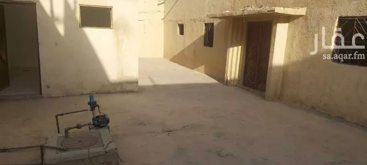بيت للبيع في شارع أبي محمد بن حيدرة ، حي الحائر ، الرياض ، منطقة الرياض صورة 5