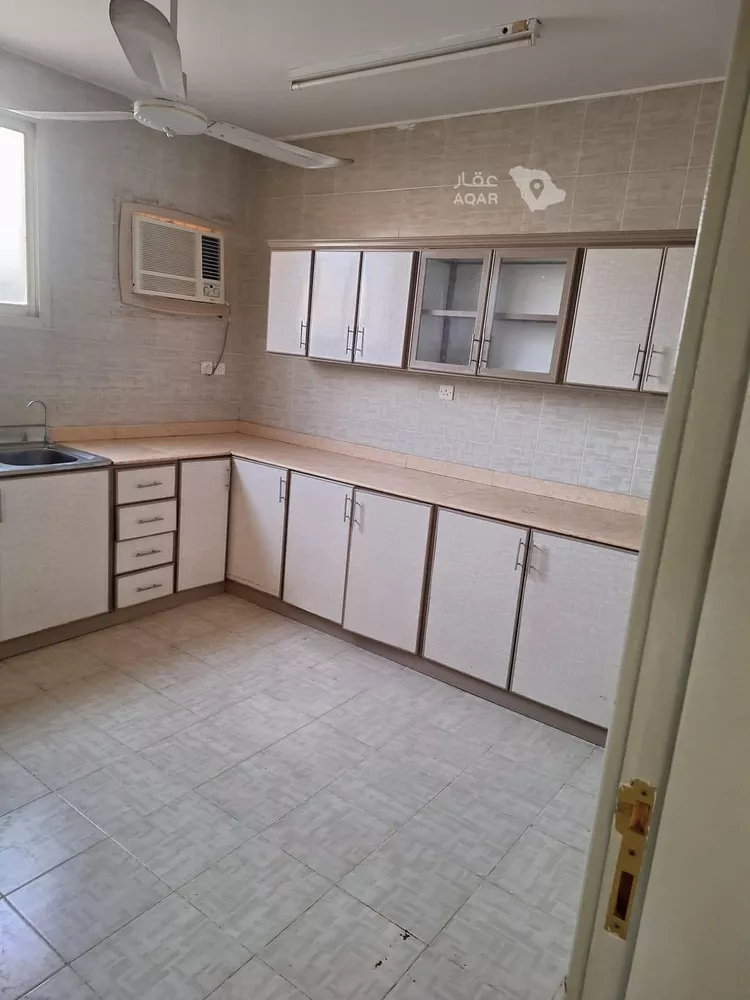شقة للإيجار في شارع عمرو ابن سفيان, حي النخيل, مدينة بريدة, منطقة القصيم 2