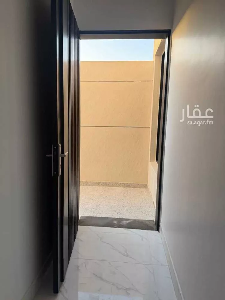 Floor for Sale in Riyadh Dahiat Namar 12