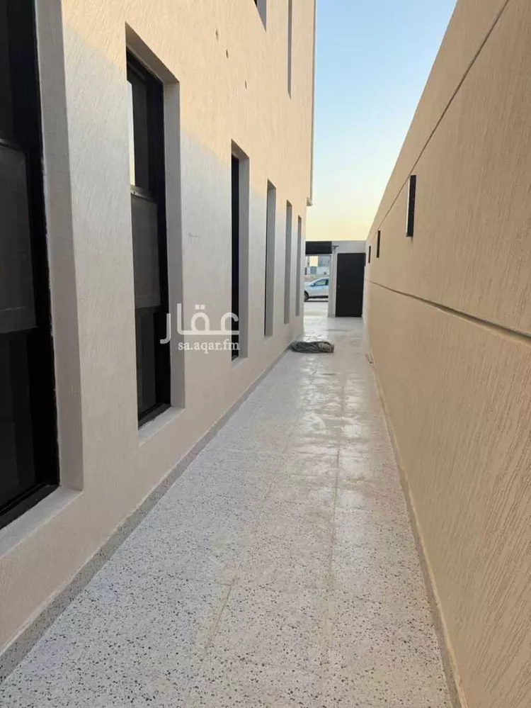 Floor for Sale in Riyadh Dahiat Namar 9