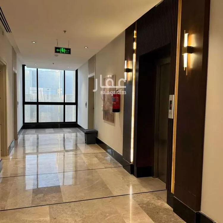شقة للإيجار في شارع محمد بن عبدالعزيز الدغيثر, حي الملقا, مدينة الرياض, منطقة الرياض صورة 2