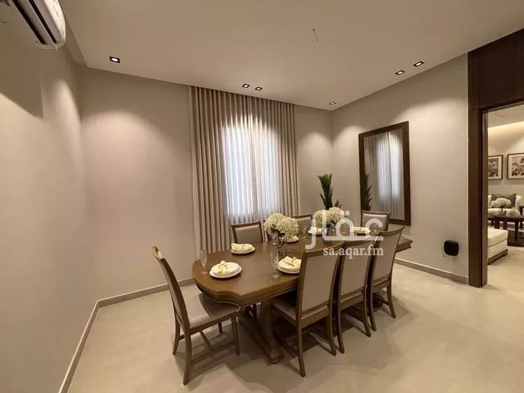 دور للبيع في شارع مصطفى عبدالرزاق, حي عكاظ, مدينة الرياض, منطقة الرياض صورة 3