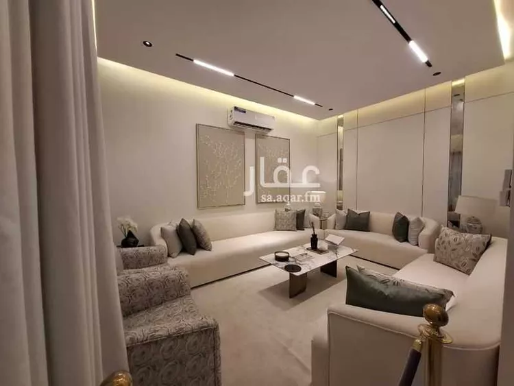 دور للبيع في شارع ابن الطيلسان القرطبي, حي عكاظ, مدينة الرياض, منطقة الرياض صورة 3