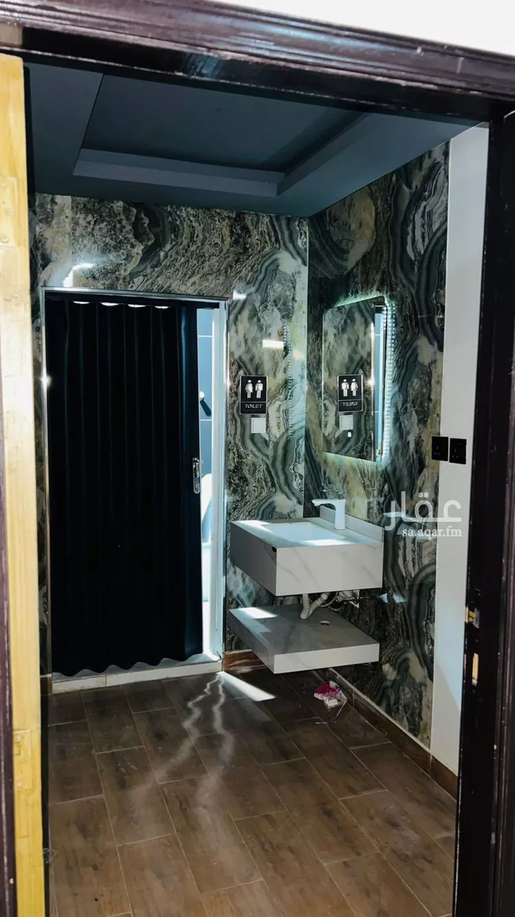 Commercial Office for Rent in Riyadh Al Mughrizat صورة 5