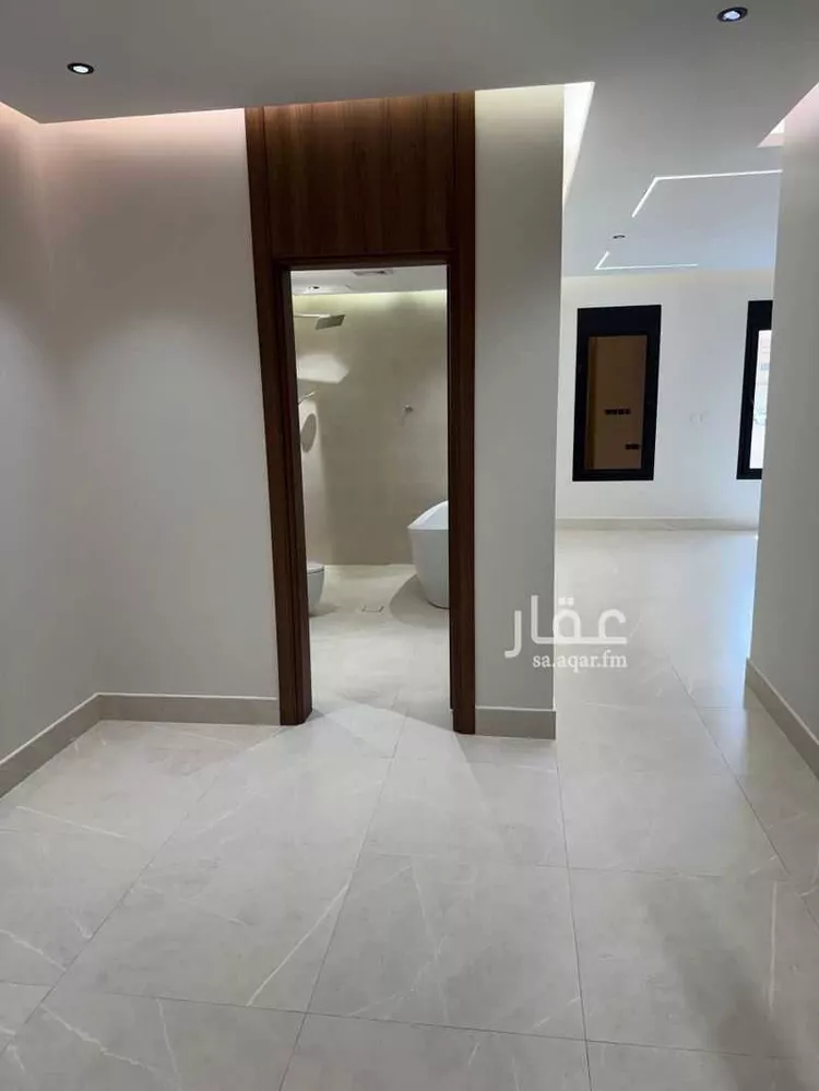 فيلا للإيجار في شارع رقم 337, حي ظهرة لبن, مدينة الرياض, منطقة الرياض صورة 2