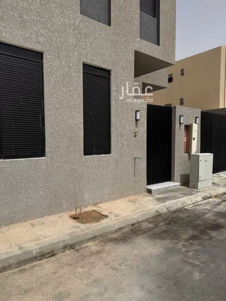 فيلا للإيجار في شارع رقم 337, حي ظهرة لبن, مدينة الرياض, منطقة الرياض 18