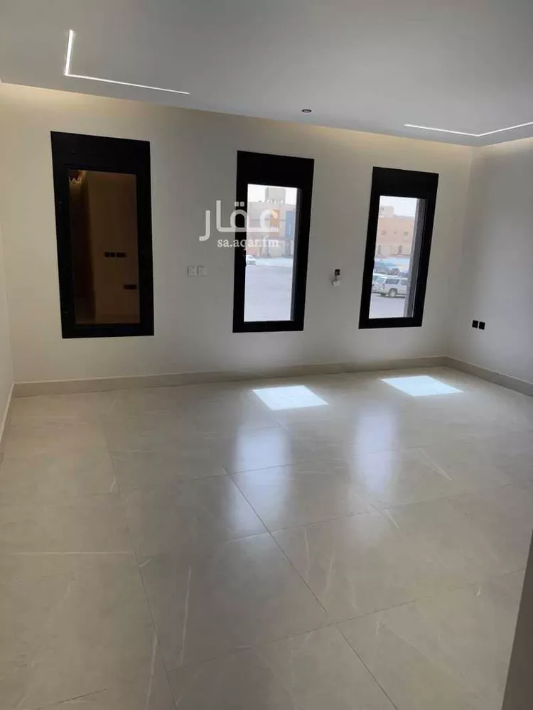 فيلا للإيجار في شارع رقم 337, حي ظهرة لبن, مدينة الرياض, منطقة الرياض صورة 3