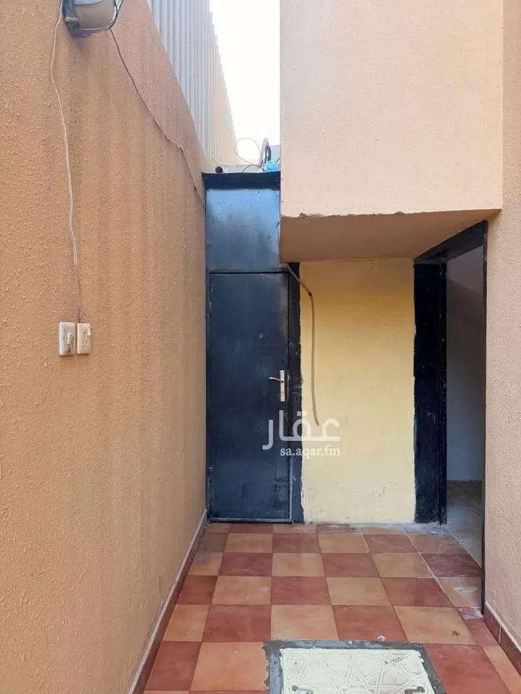 غرفة للإيجار في شارع المتنبي ، حي الحزم ، الرياض ، منطقة الرياض