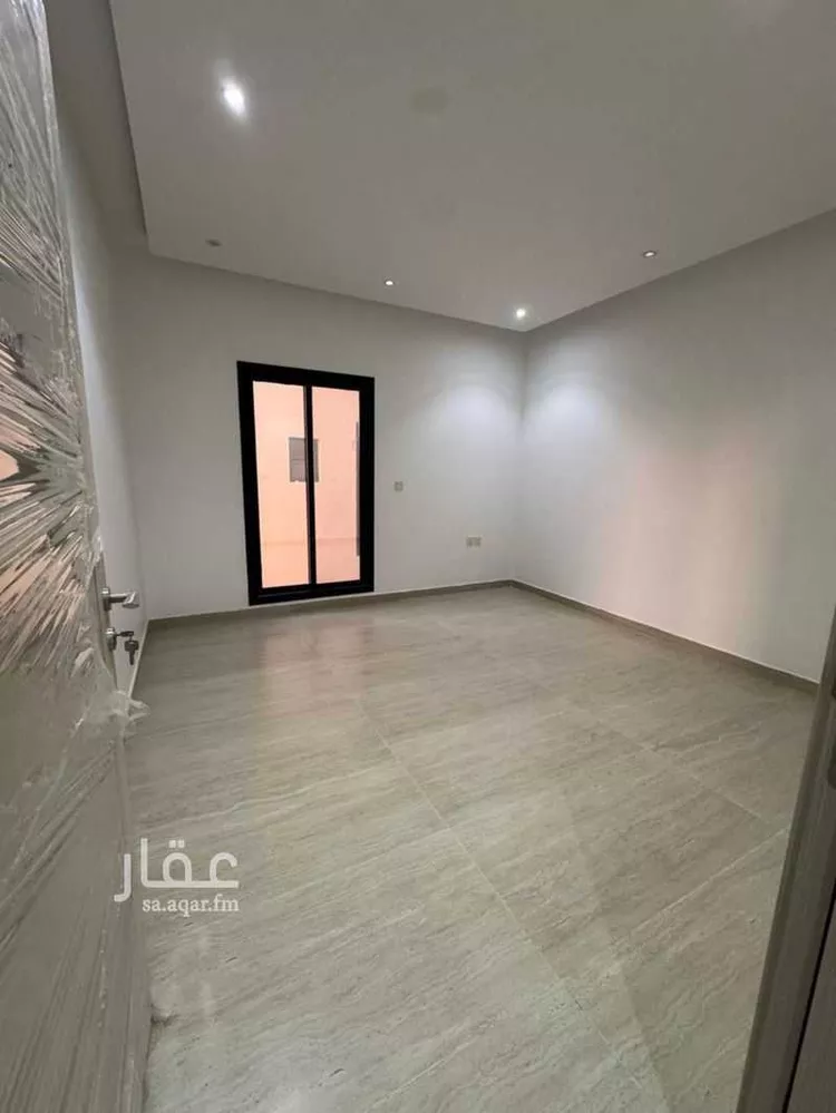 دور للبيع في شارع محمد بن أبي العطاء, حي العارض, مدينة الرياض, منطقة الرياض صورة 3