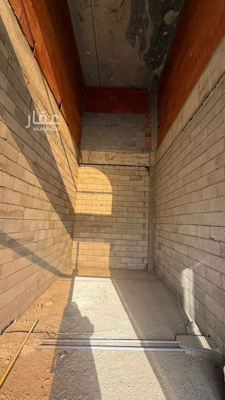 محل للإيجار في شارع طريق الأمير سعود بن نايف بن عبد العزيز, حي الحطيم, مدينة مكة المكرمة, منطقة مكة المكرمة صورة 3