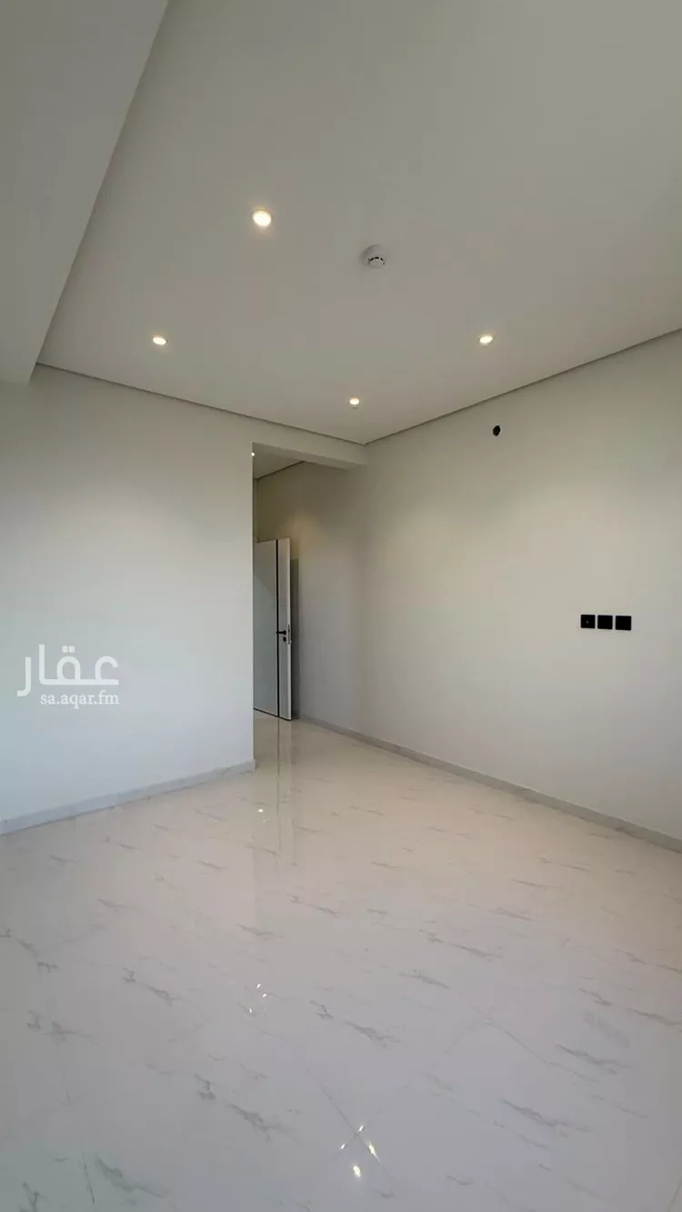 شقة للبيع في شارع عبدالرزاق بليلة, حي العوالي, مدينة الرياض, منطقة الرياض 11