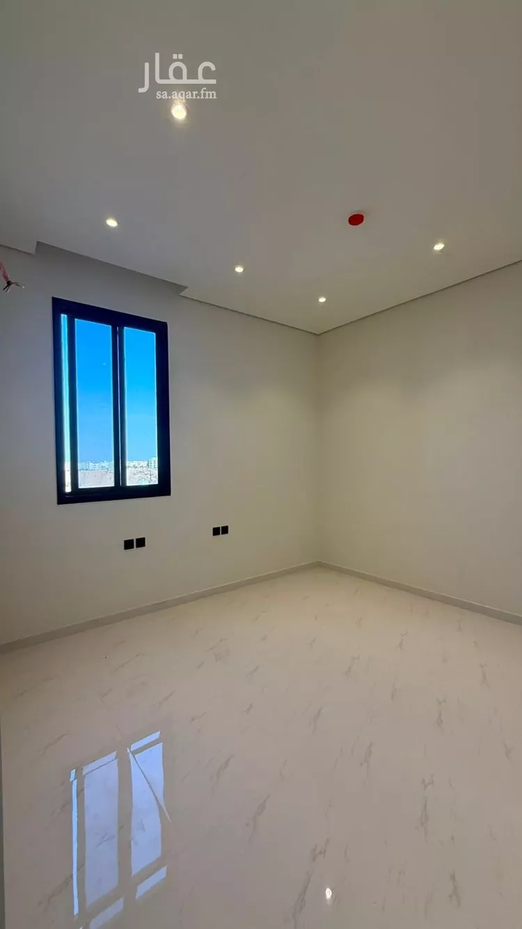 شقة للبيع في شارع عبدالرزاق بليلة, حي العوالي, مدينة الرياض, منطقة الرياض 9