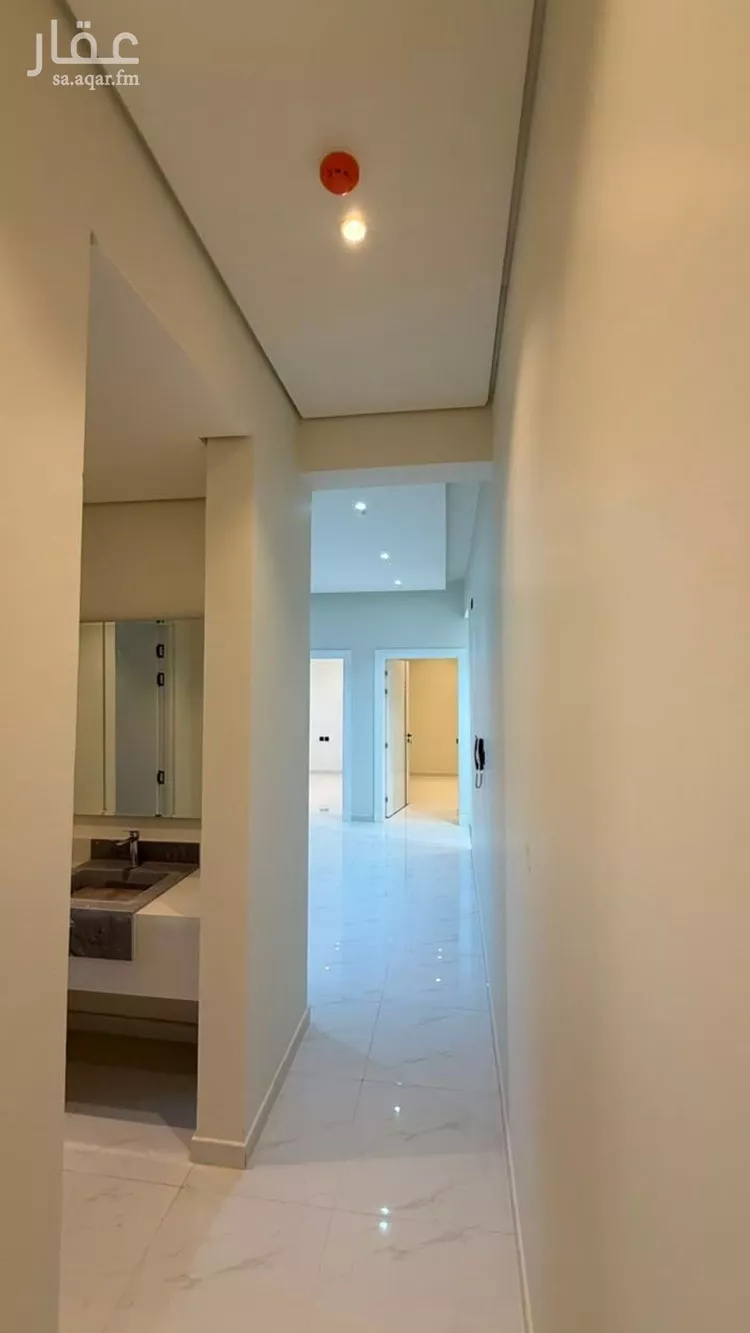 شقة للبيع في شارع عبدالرزاق بليلة, حي العوالي, مدينة الرياض, منطقة الرياض 12