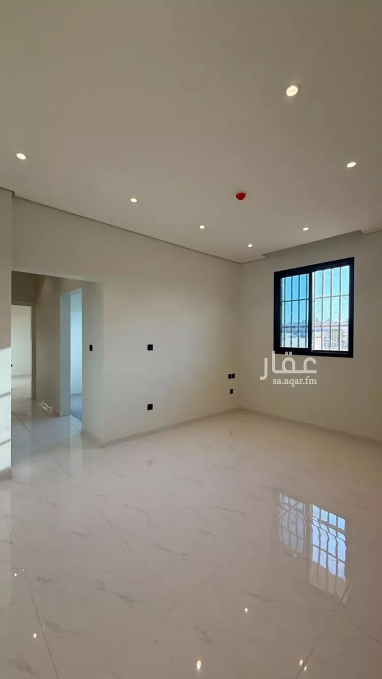 شقة للبيع في شارع عبدالرزاق بليلة, حي العوالي, مدينة الرياض, منطقة الرياض 8