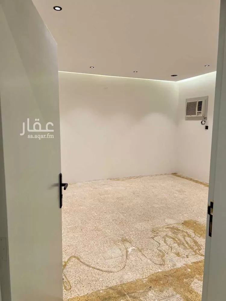 Floor for Rent in Riyadh Dhahrat Laban